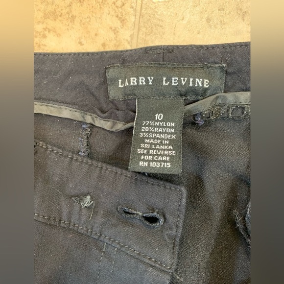 Women’s Larry Levine Black Ankle Pants Size 10 - Picture 2 of 7